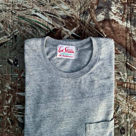 LVC Levi's Vintage Clothing Sportswear of California heather grey pocket tee - Picture 2 of 5